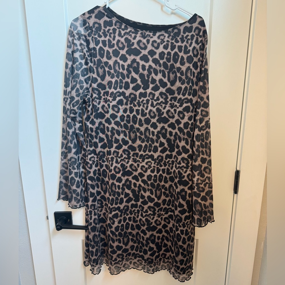 SHEIN Leopard Print Long Sleeve Dress